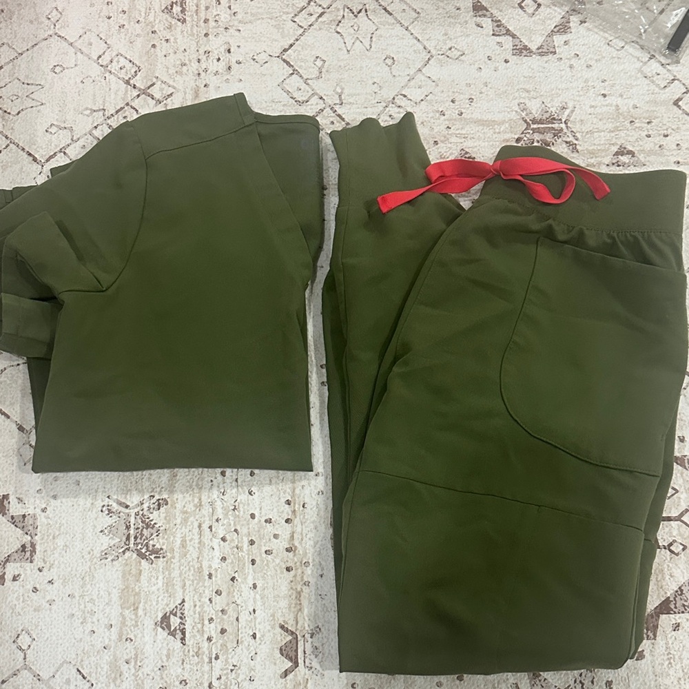 Figs Olive Green Scrub Set caterina Zamora XS